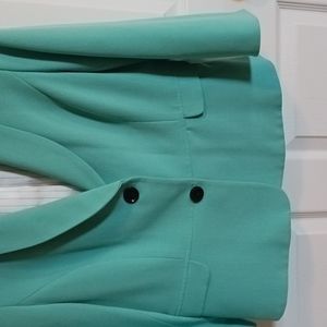 Kasper curved collared Aquamarine jacket Size 12.  2 black button closure.